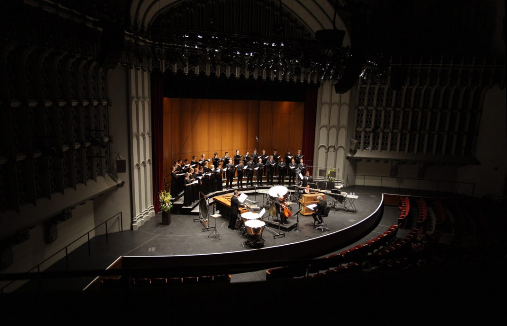 On May 19, cellist David Geringas performed Sofia Gubaidulina’s “Canticle of the Sun” with the USC Thornton Chamber Singers, under conductor Uriel Segal at USC’s Bovard Auditorium. (Photo by Dario Griffin/USC)