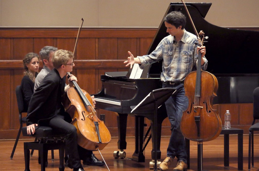 French-Canadian cellist Jean-Guihen Queyras led a Master Class on May 20th at USC’s Alfred Newman Recital Hall. (Photo by Daniel Anderson/USC)