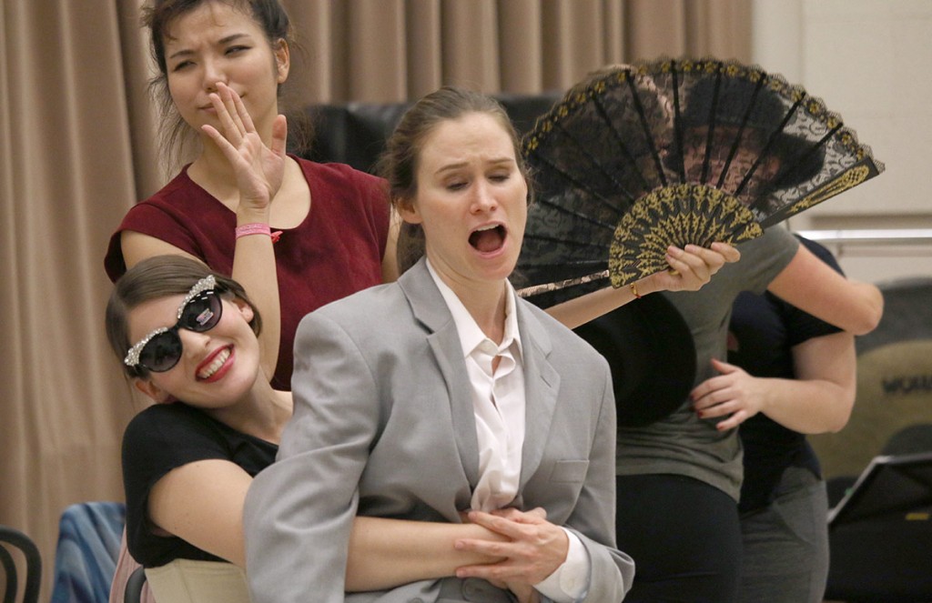 Melissa Treinkman, at center, as Federico Garcia Lorca. (Photos by Erin Offenhauser)