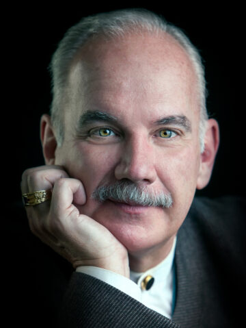 Photo of pianist Alan Smith.