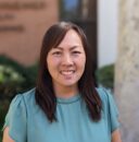 Headshot of Nancy Wong on the USC campus.
